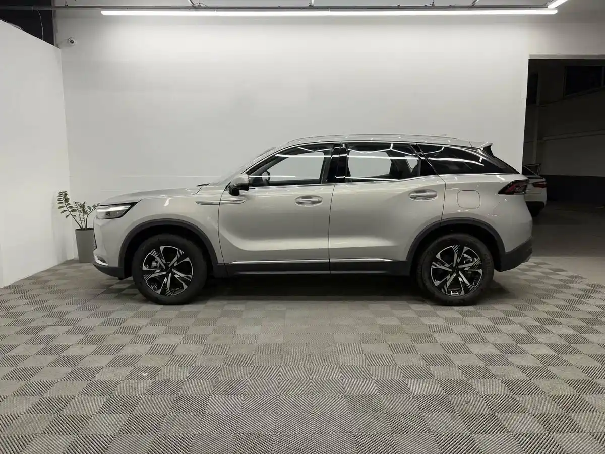 BAIC X7 - Изображение №4