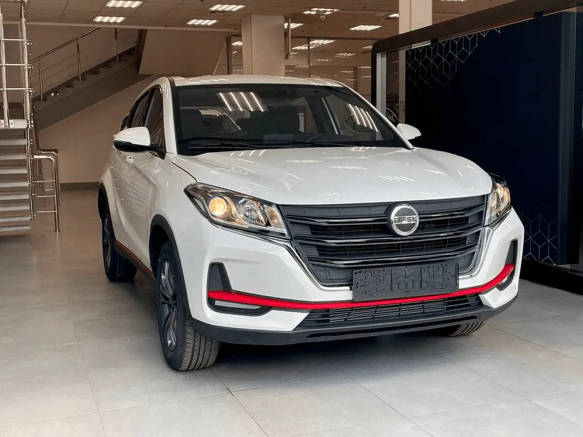 Dongfeng DFSK 500 - Изображение №2